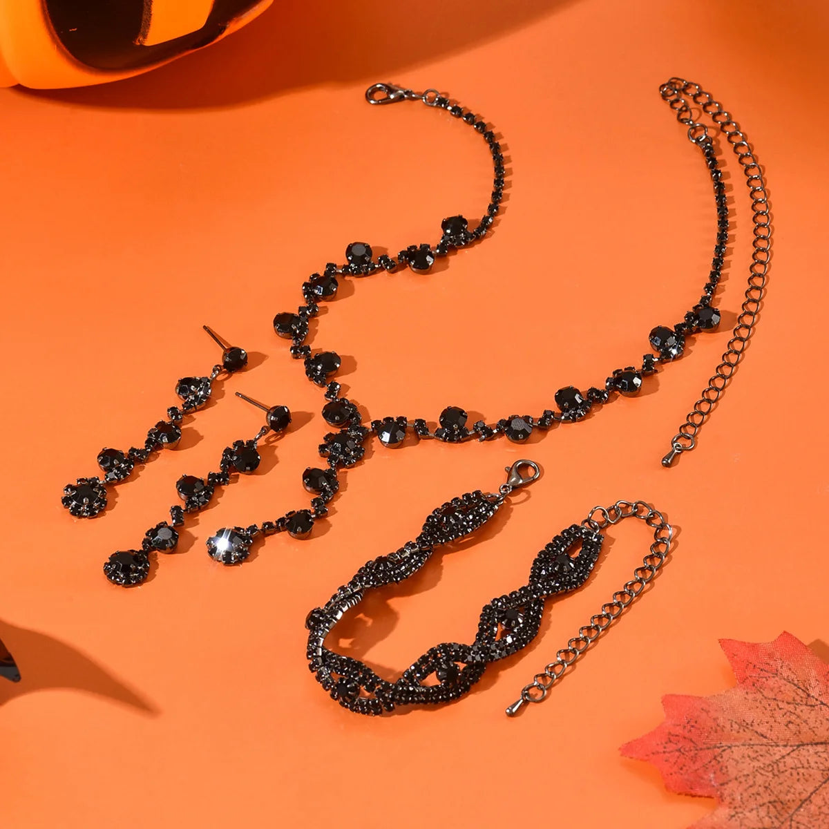 Halloween necklace, earrings and bracelet set - perfect for parties and formal events, highly versatile and stylish.